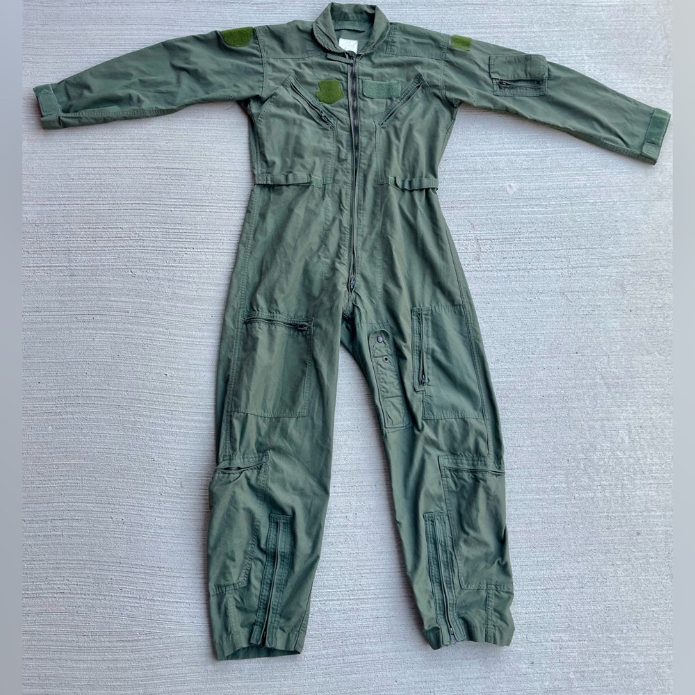 Military/Army olive green flyers coveralls jumper size 42R